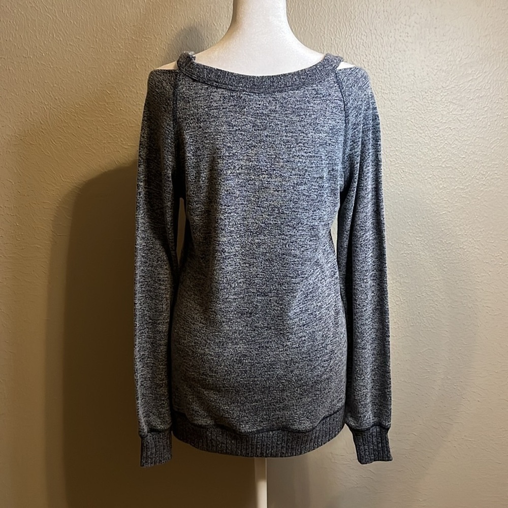Anthropologie Cutout Brushed Fleece Pullover Gray Sweater Size XS - Picture 4 of 8